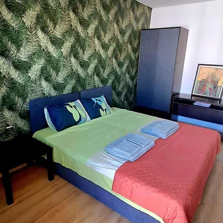 Green Apartment Daire Üsküp